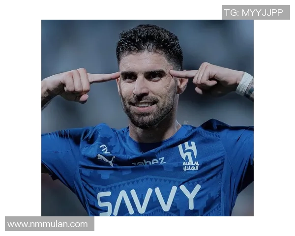 曼联防线漏洞频现21球失守明夏瞄准免费英超铁卫补强阵容 曼联防线漏洞频现21球失守明夏瞄准免费英超铁卫补强阵容