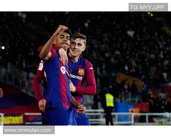 西甲巅峰对决:贝蒂斯主场阻击巴萨传控内战VS欧冠资格冲刺 西甲巅峰对决:贝蒂斯主场阻击巴萨传控内战VS欧冠资格冲刺